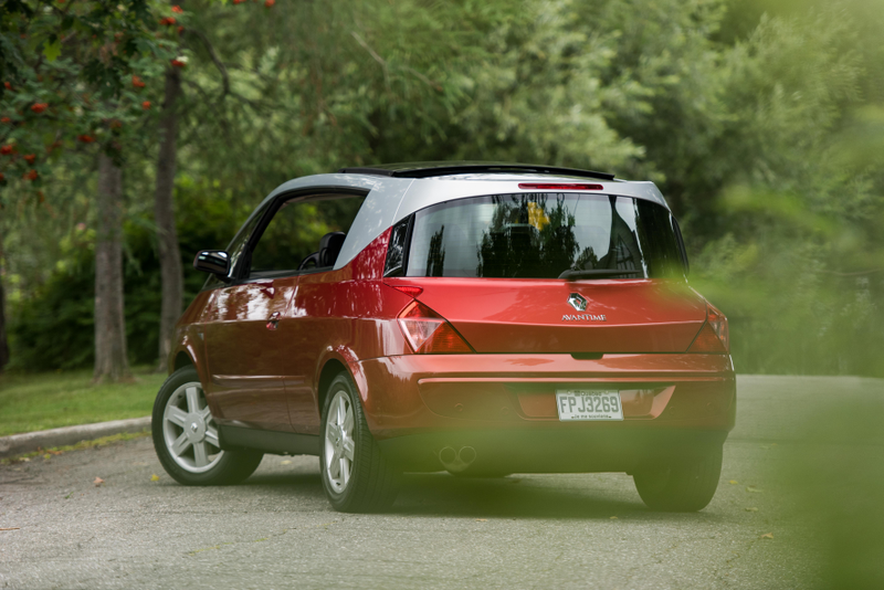 Illustration for article titled The 2002 Renault Avantime Is The Stuff Of A Child's Imagination
